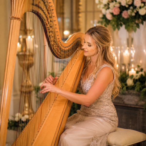 Harfenspieler für Hochzeit: 4000+ geprüfte Musiker & Bands